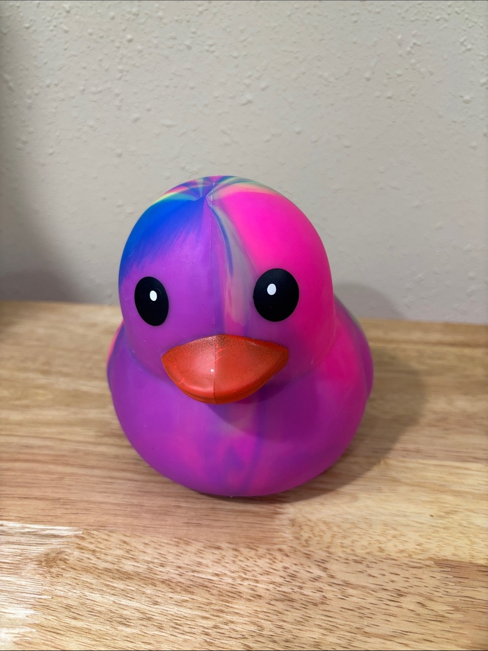 Vibrant Pink & Purple Rubber Duck Bird Toy - Fun Pet Chew